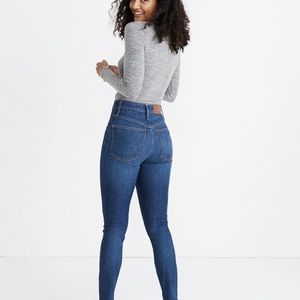 Madewell High Rise Curvy Jeans size 28